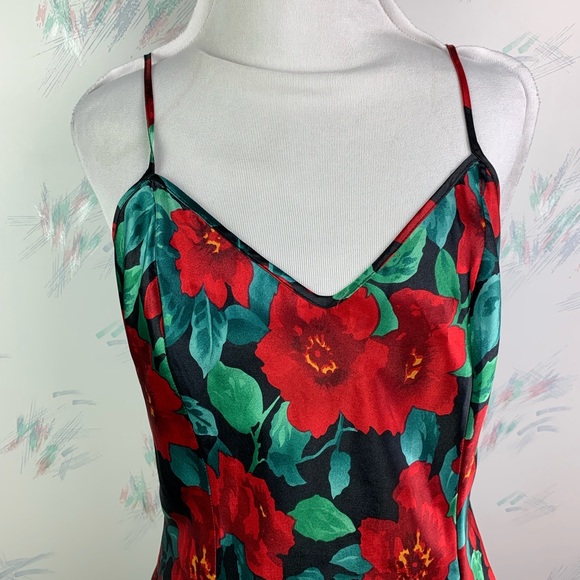 Victoria’s Secret Vintage Chemise Red Green Floral - Picture 2 of 7